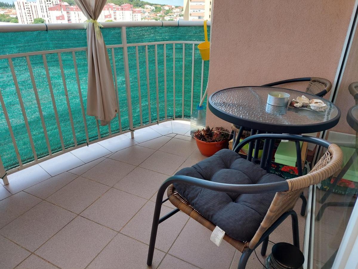 Dubravka Apartment Пула Екстериор снимка